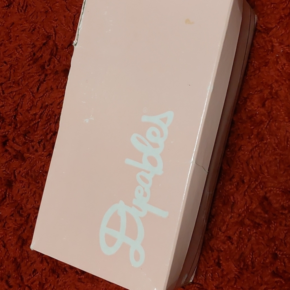 Vintage White Satin Wedding Shoes with Beads - Picture 11 of 11